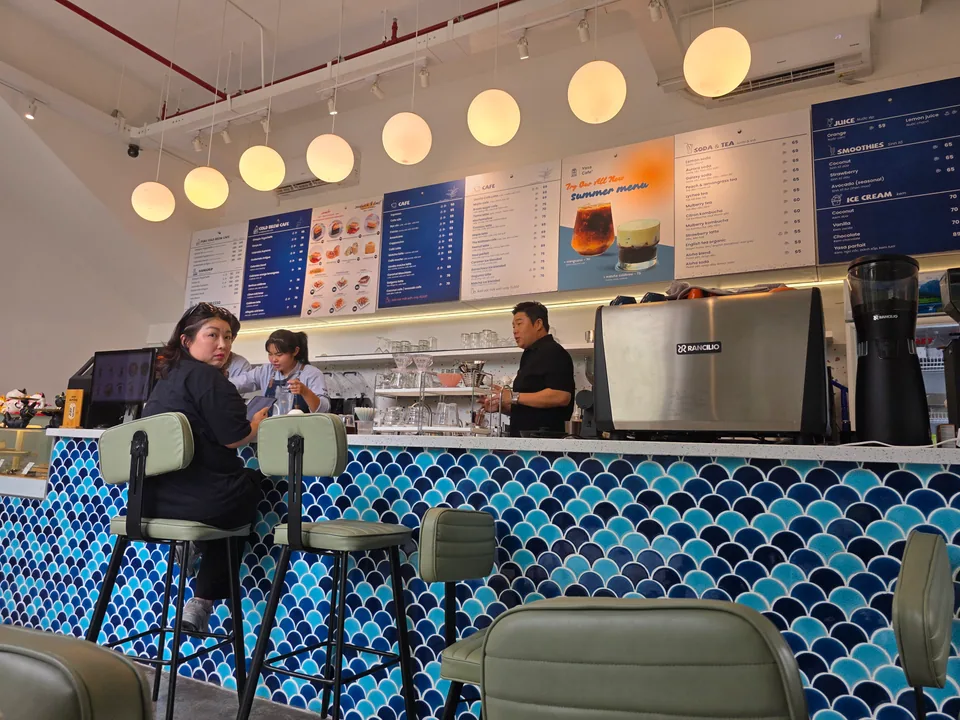 Bánh & ăn nhẹ tại YASA CAFE MIDTOWN