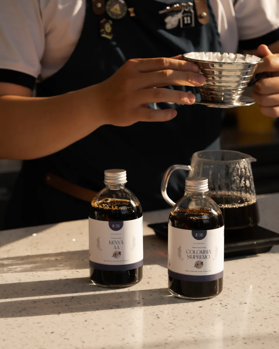 Trà trái cây & matcha tại YASA CAFE MIDTOWN